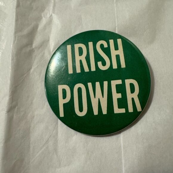 13 St. Patty’s Day Pins - mixed lot of small Irish Pins​ - Picture 5 of 5